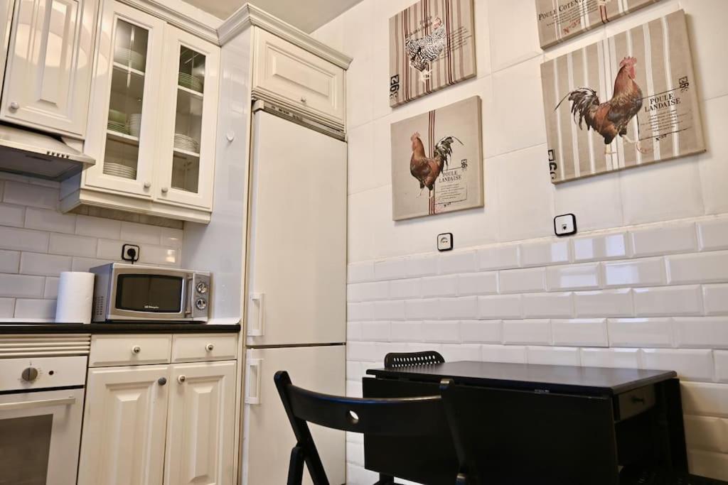 Apartamento For Centrica Y Amplia Vivienda Temporal Mdc23 *
