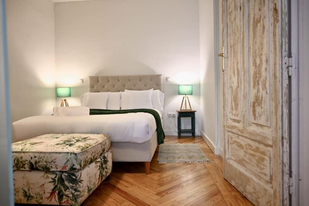 Apartamento For Centrica Y Amplia Vivienda Temporal Mdc23
